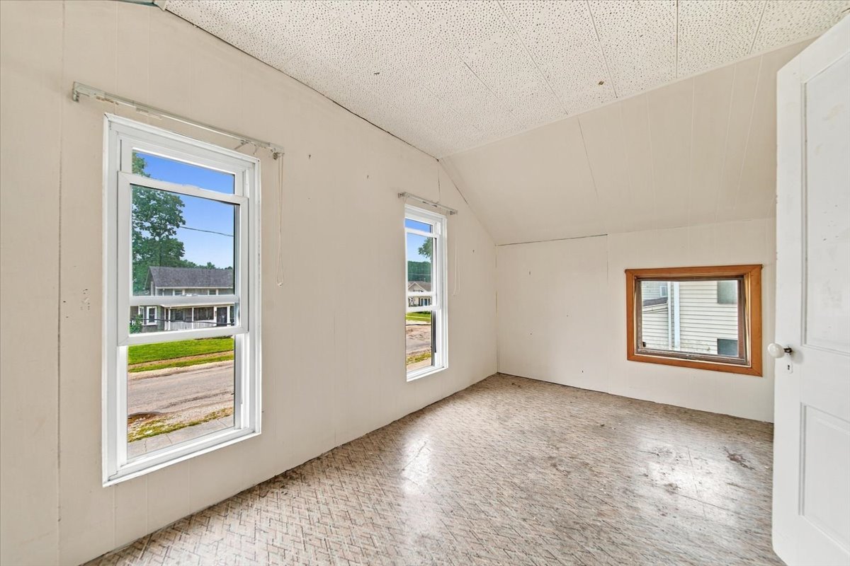 510 13th Avenue Property Photo 9