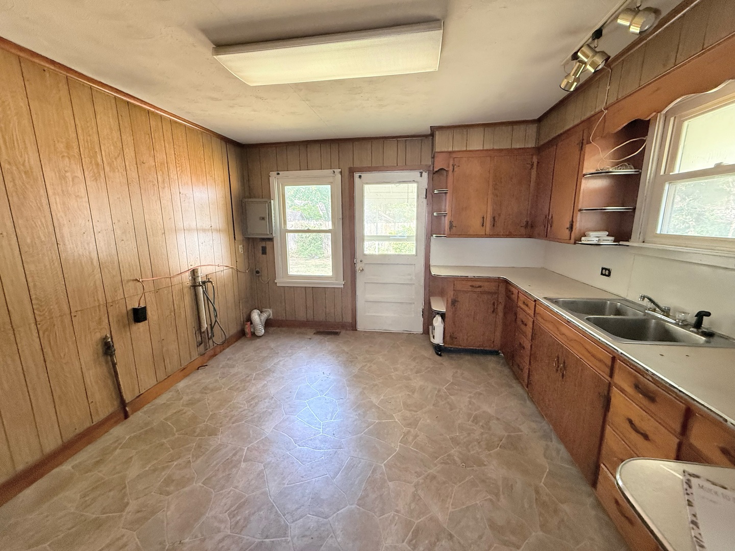 6 C Lane Property Photo 7