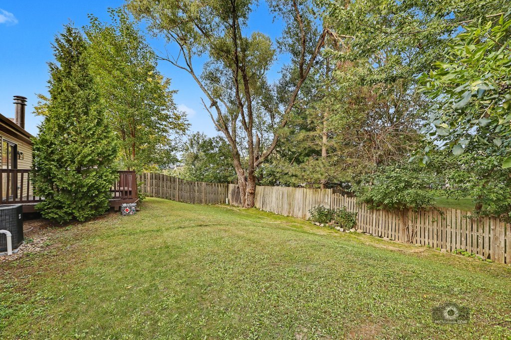 1424 Coral Reef Way Property Photo 28