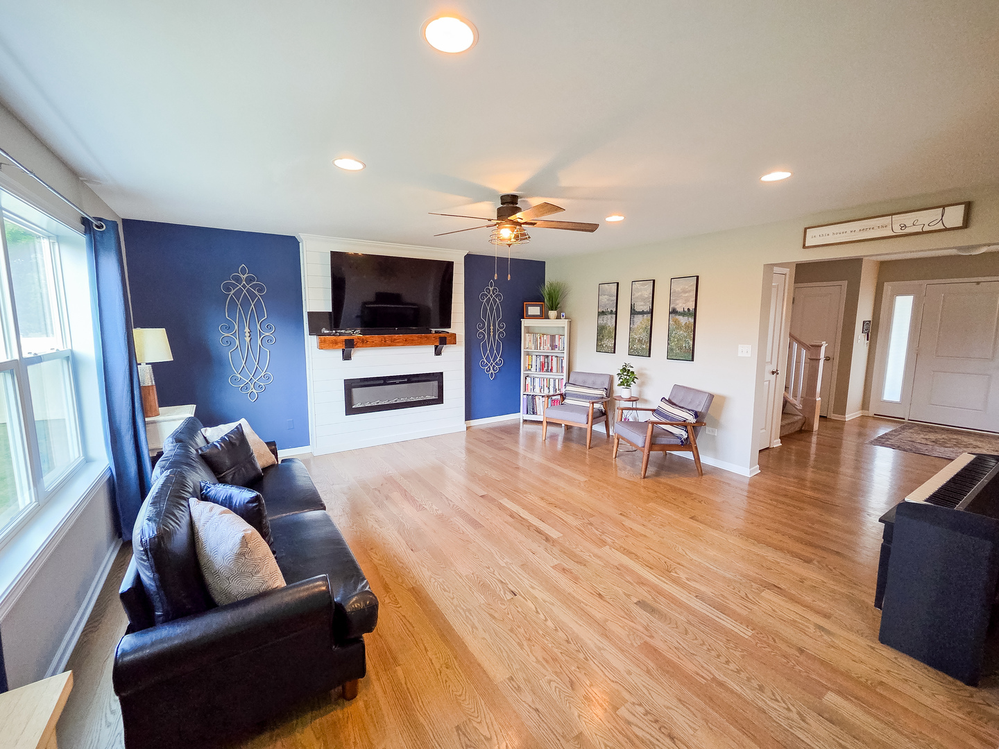 465 E Bethel Drive Property Photo 13