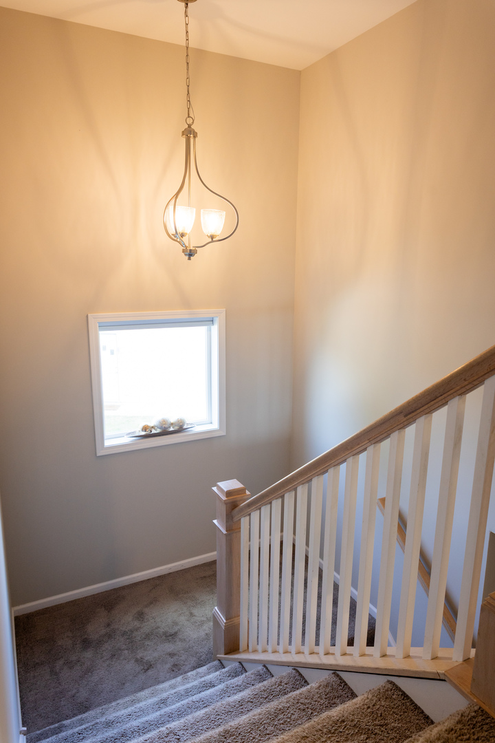 465 E Bethel Drive Property Photo 23