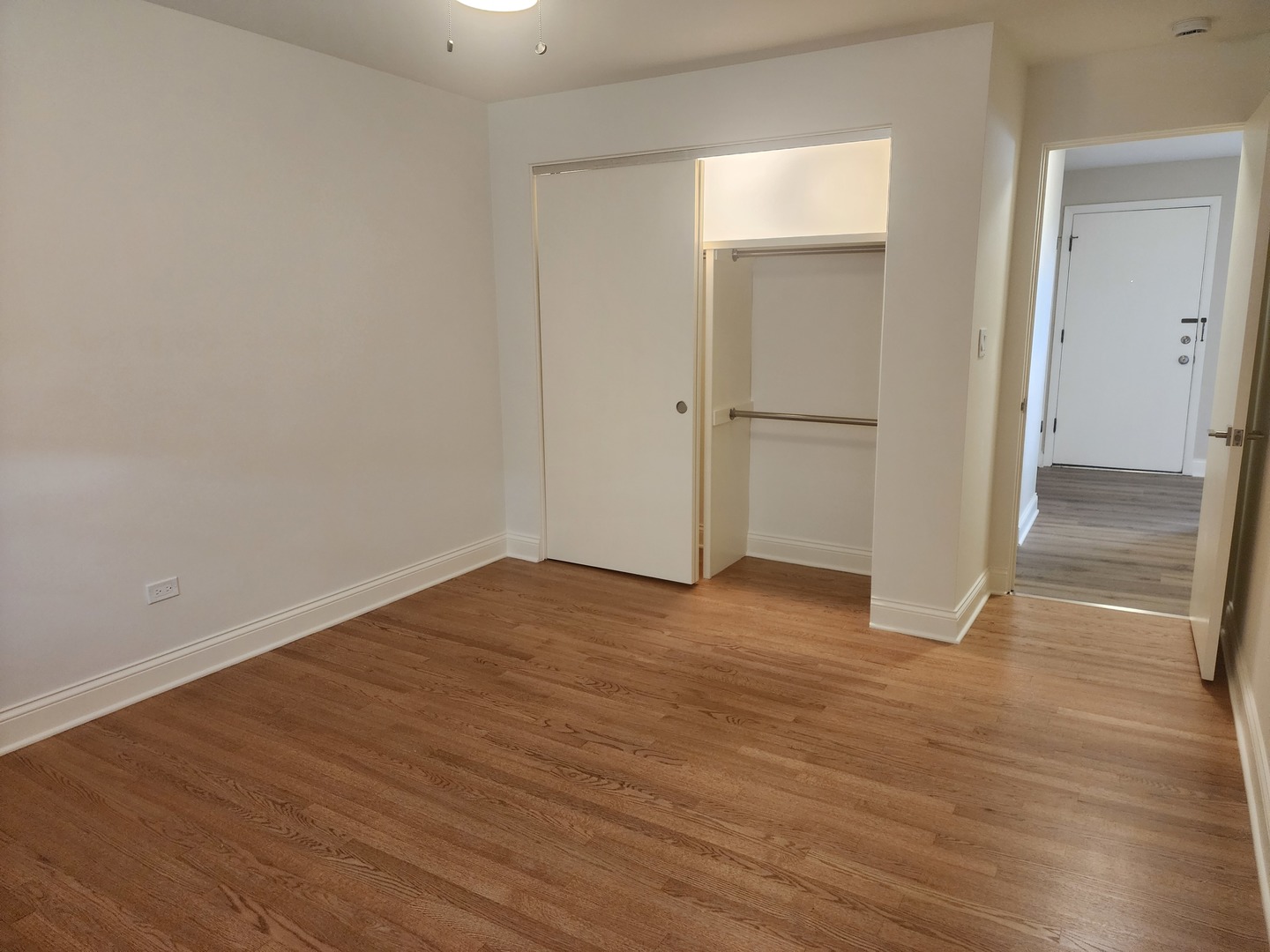 6024 W Irving Park Road C4 Property Photo 11