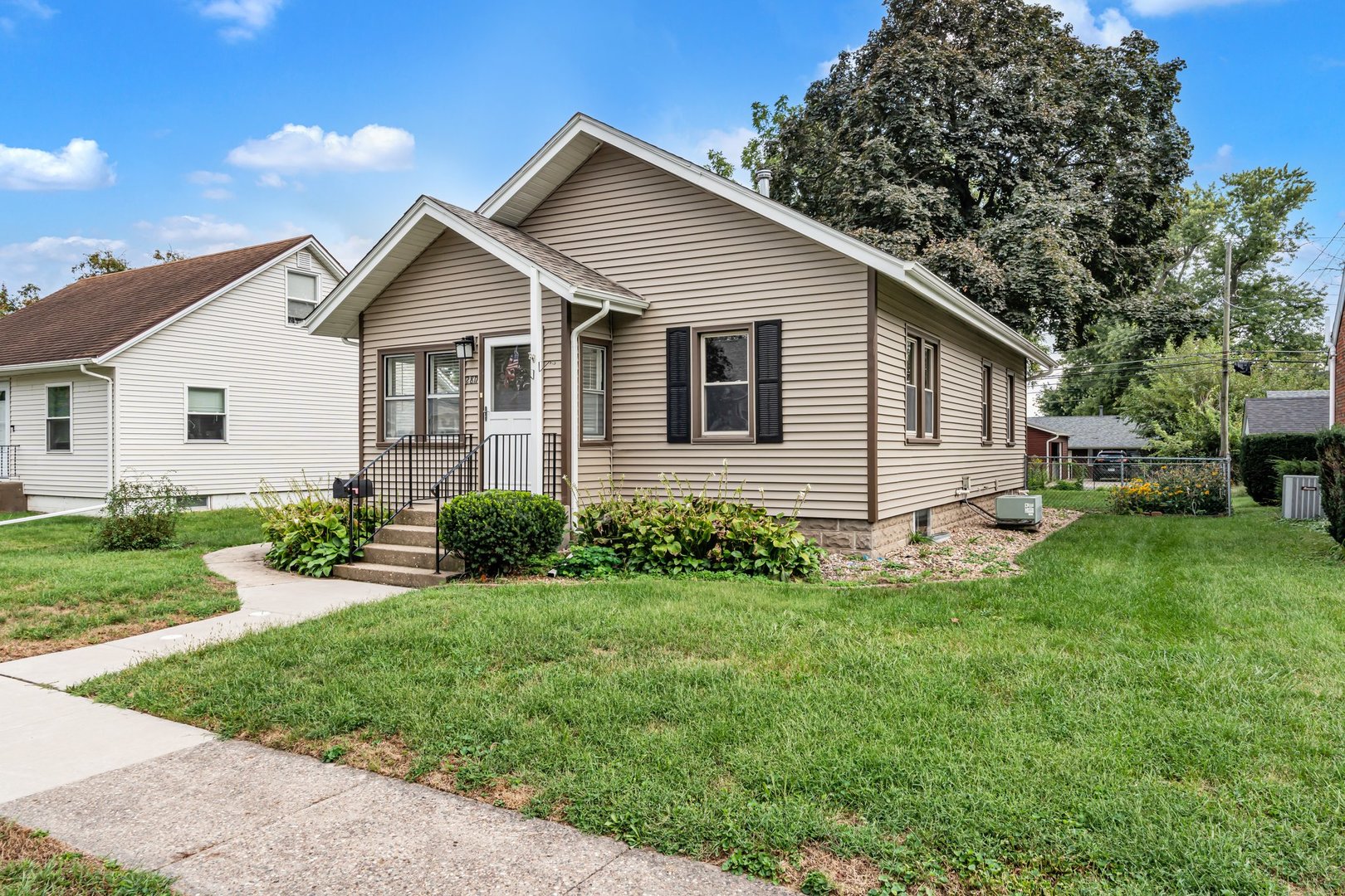 2817 Bellevue Avenue Property Photo 2