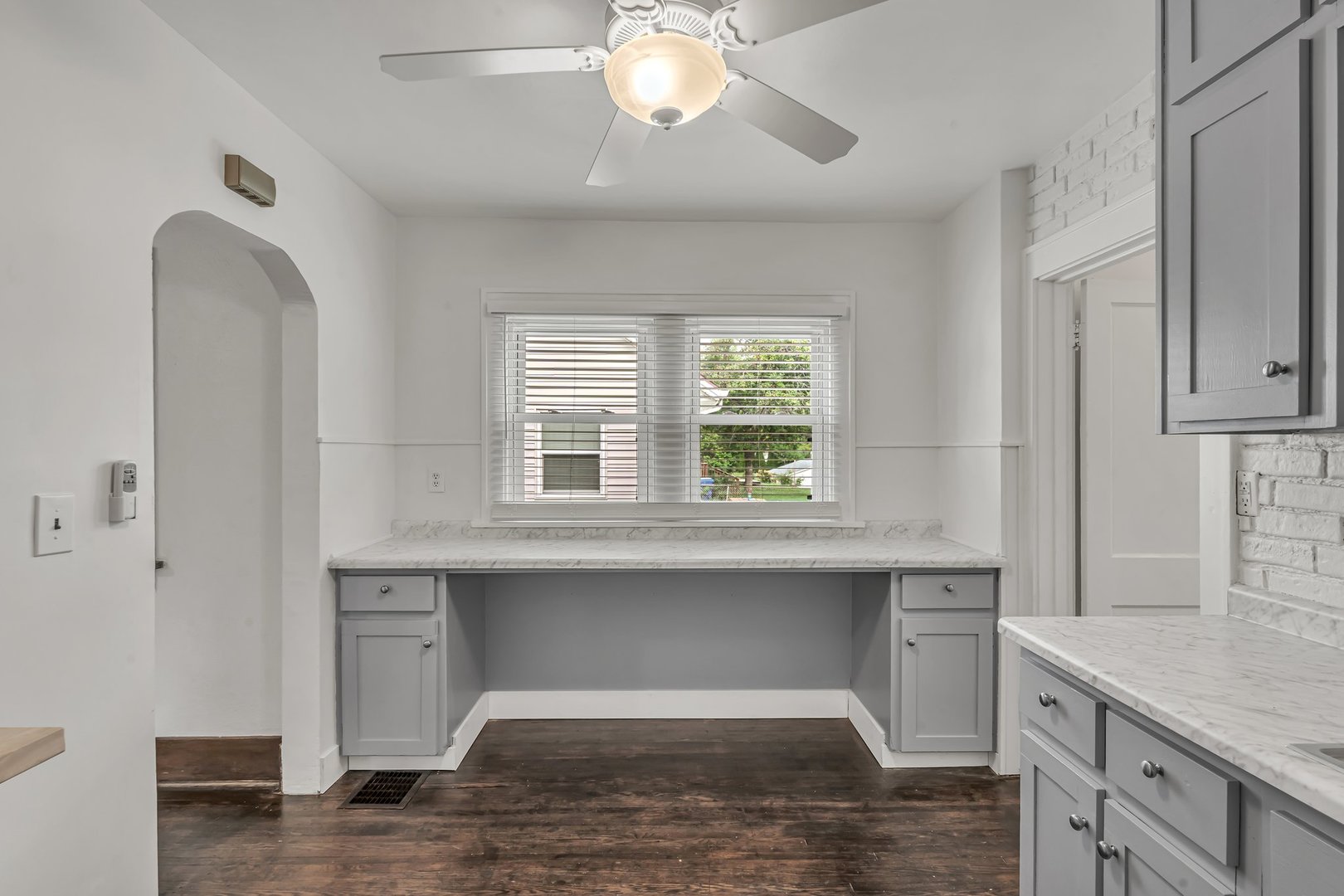 2817 Bellevue Avenue Property Photo 23