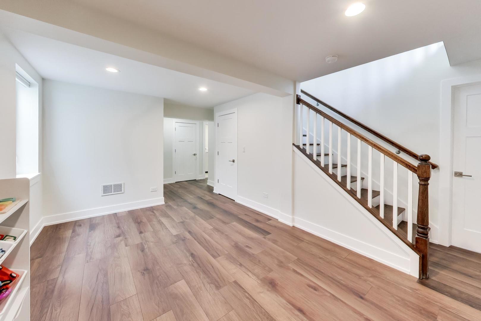 304 W Graham Avenue Property Photo 25