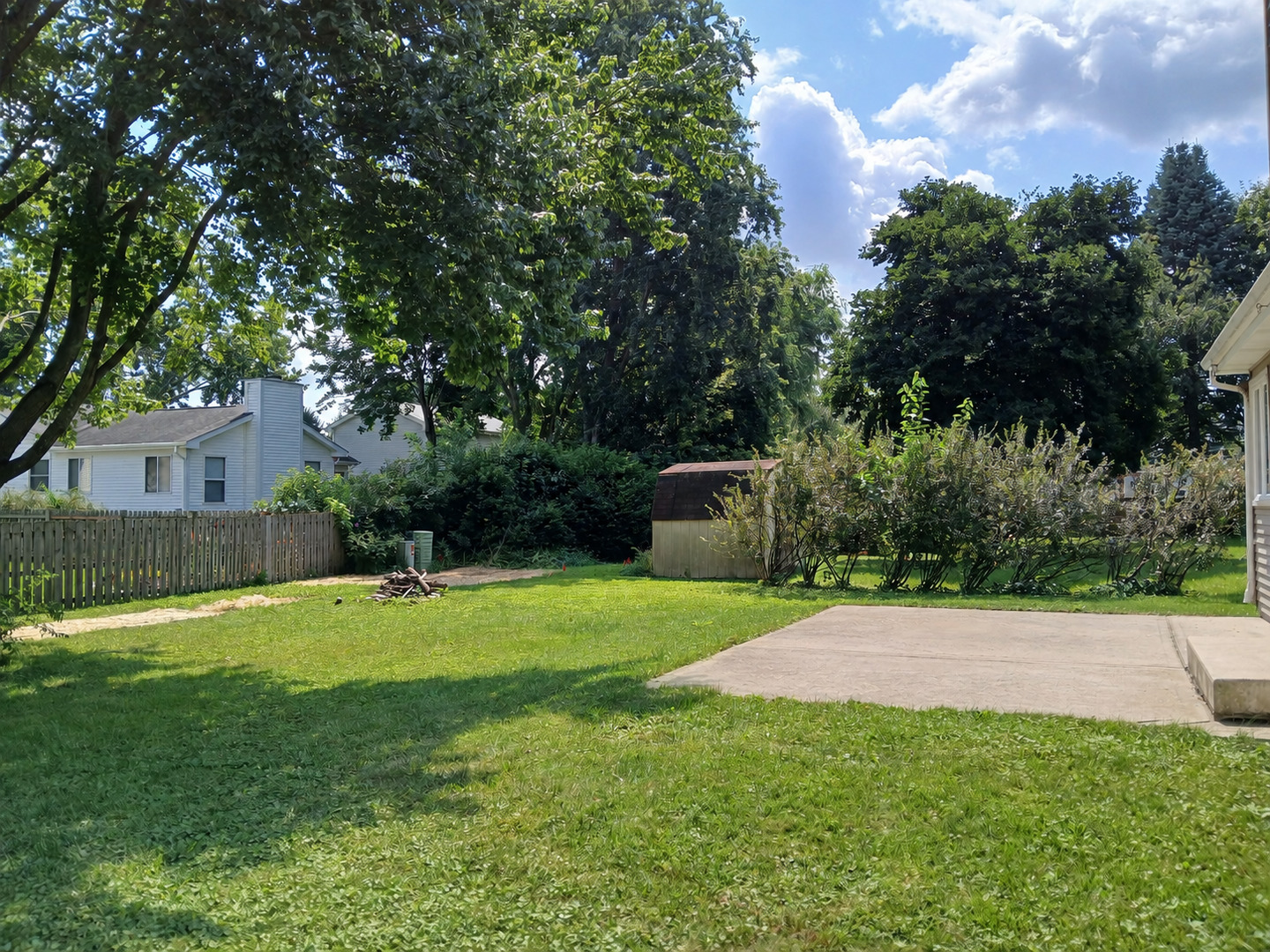 1010 Fox Run Lane Property Photo 35