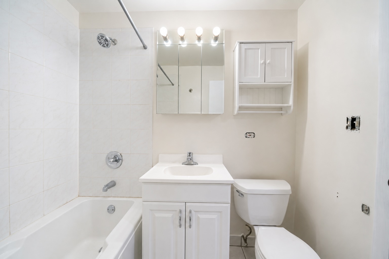 4306 N Keystone Avenue 303 Property Photo 21