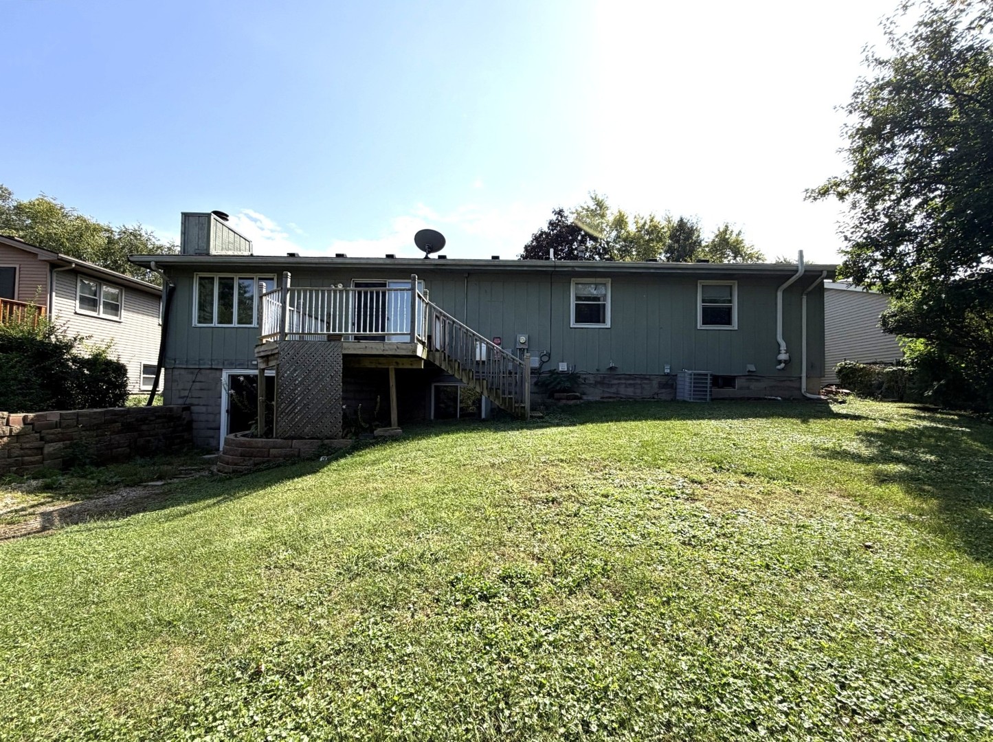 1426 Hanson Drive Property Photo 2
