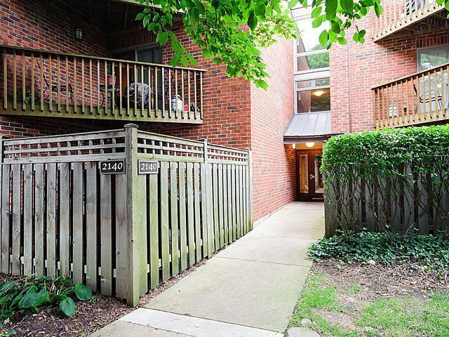 2140 N LINCOLN Avenue 5103 Property Photo 1