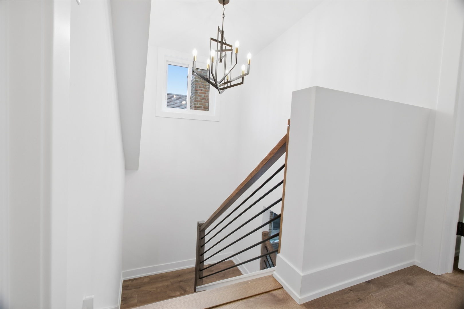 4437 N Marmora Avenue Property Photo 14
