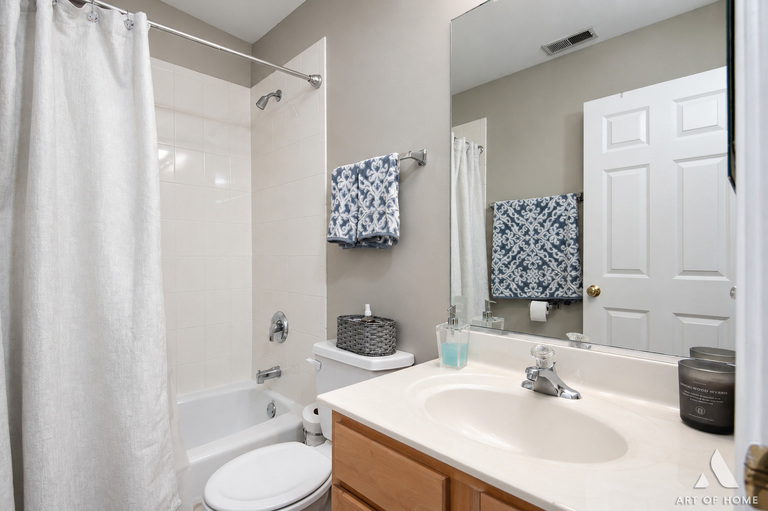 13296 Greenleaf Court Property Photo 25