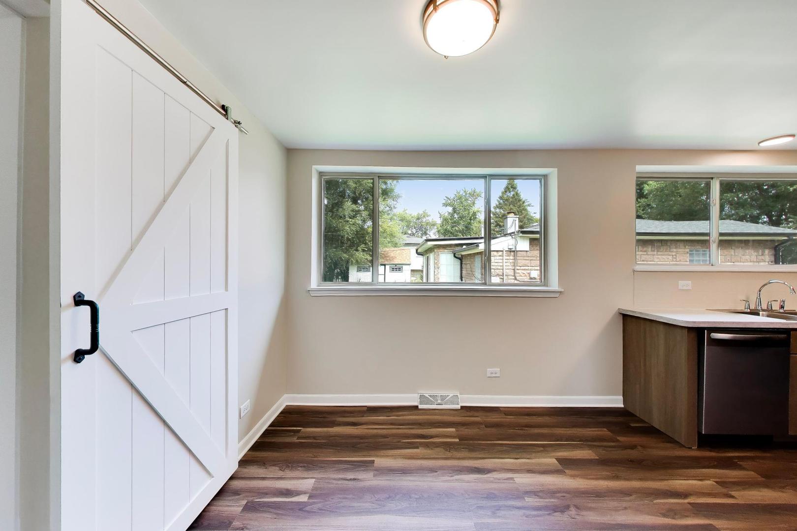 14340 Kostner Avenue Property Photo 10