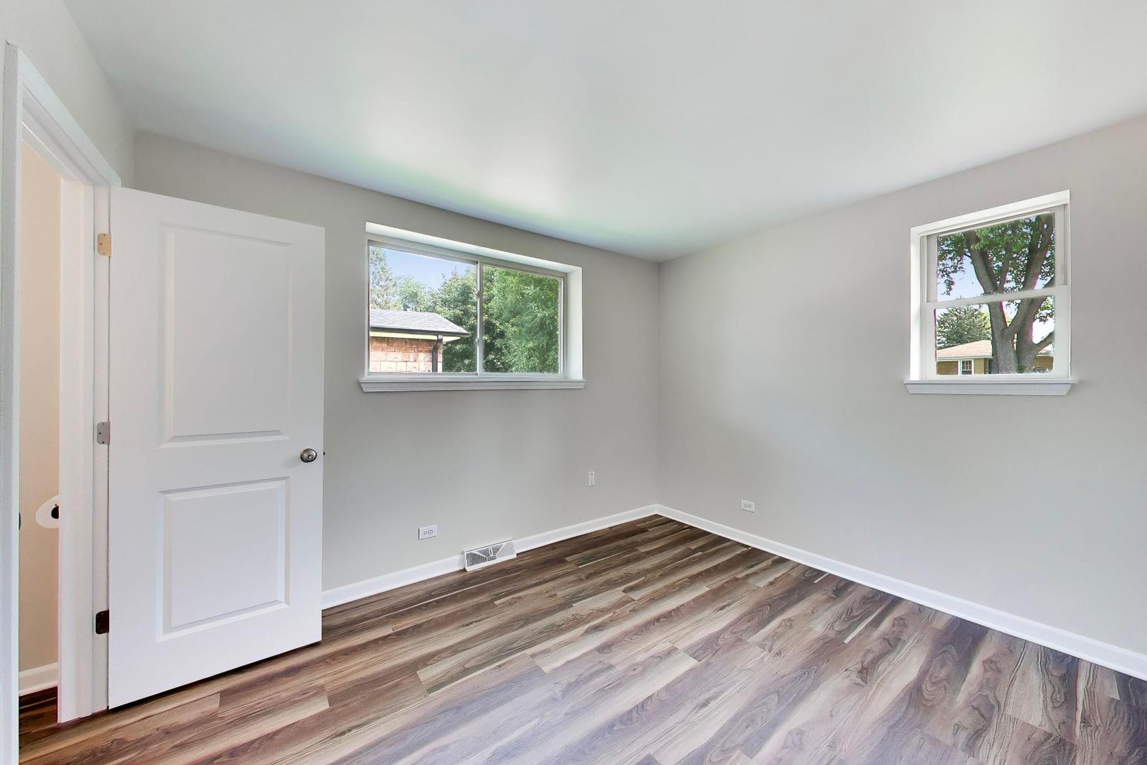 14340 Kostner Avenue Property Photo 13