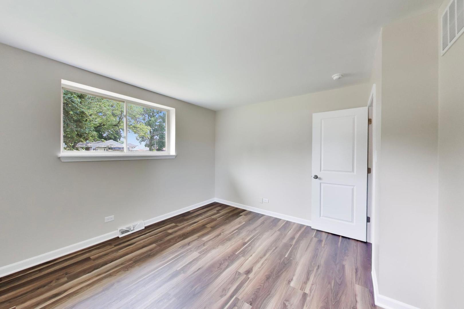 14340 Kostner Avenue Property Photo 18