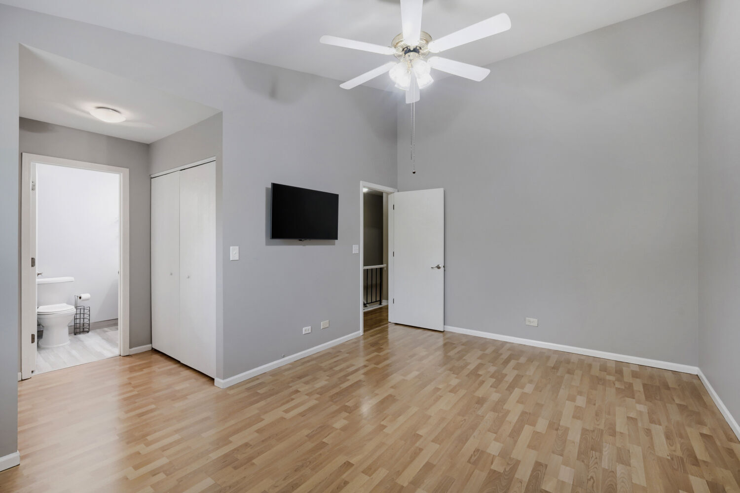 921 Perry Drive Property Photo 14