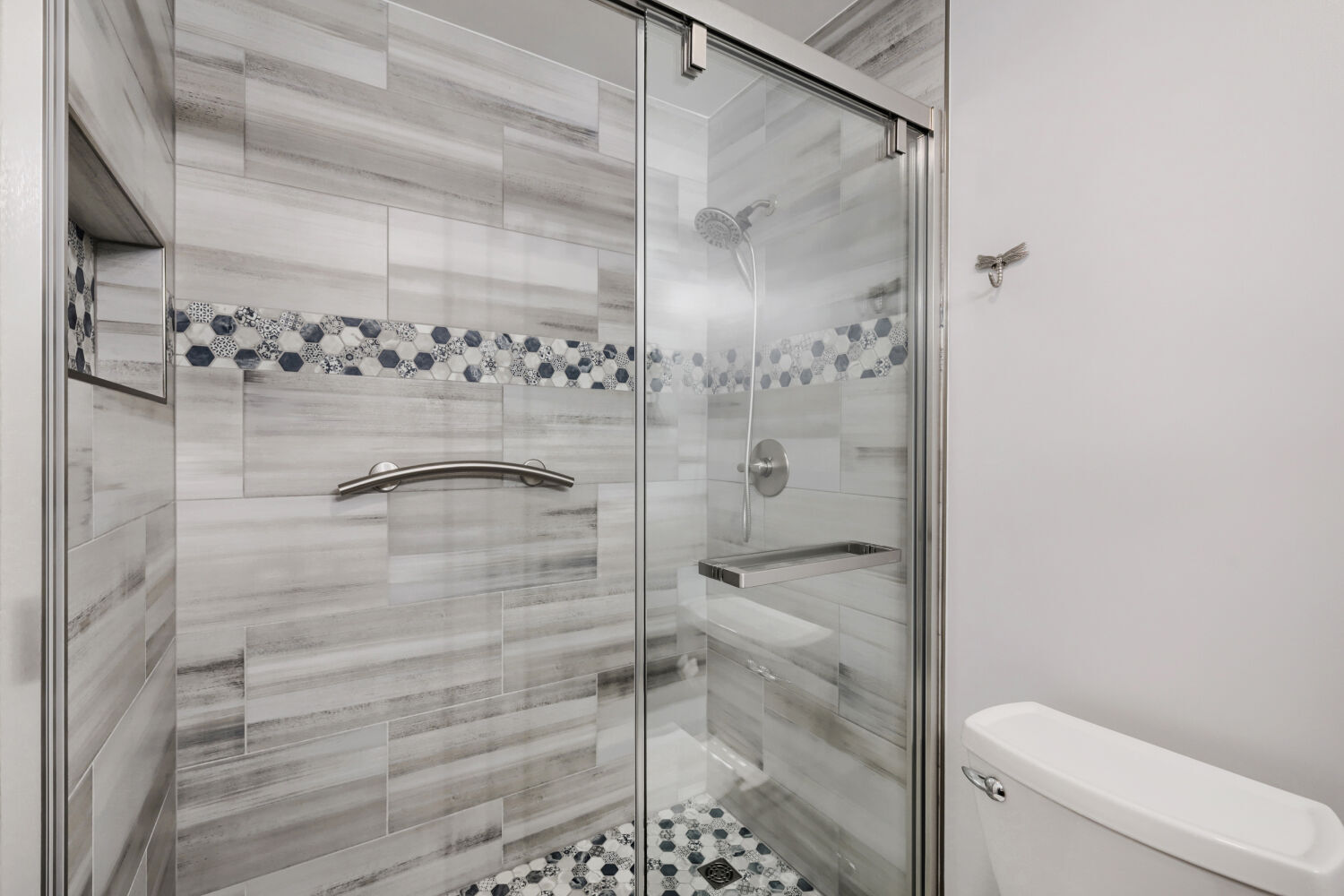 921 Perry Drive Property Photo 16