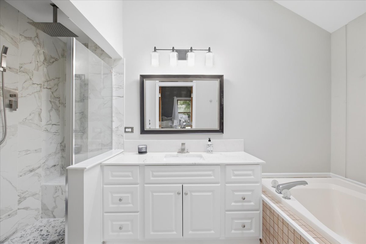 1320 Spring Hill Drive Property Photo 12