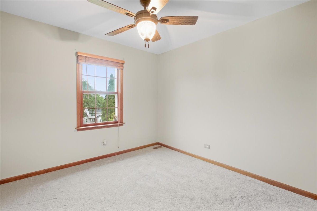 1320 Spring Hill Drive Property Photo 15