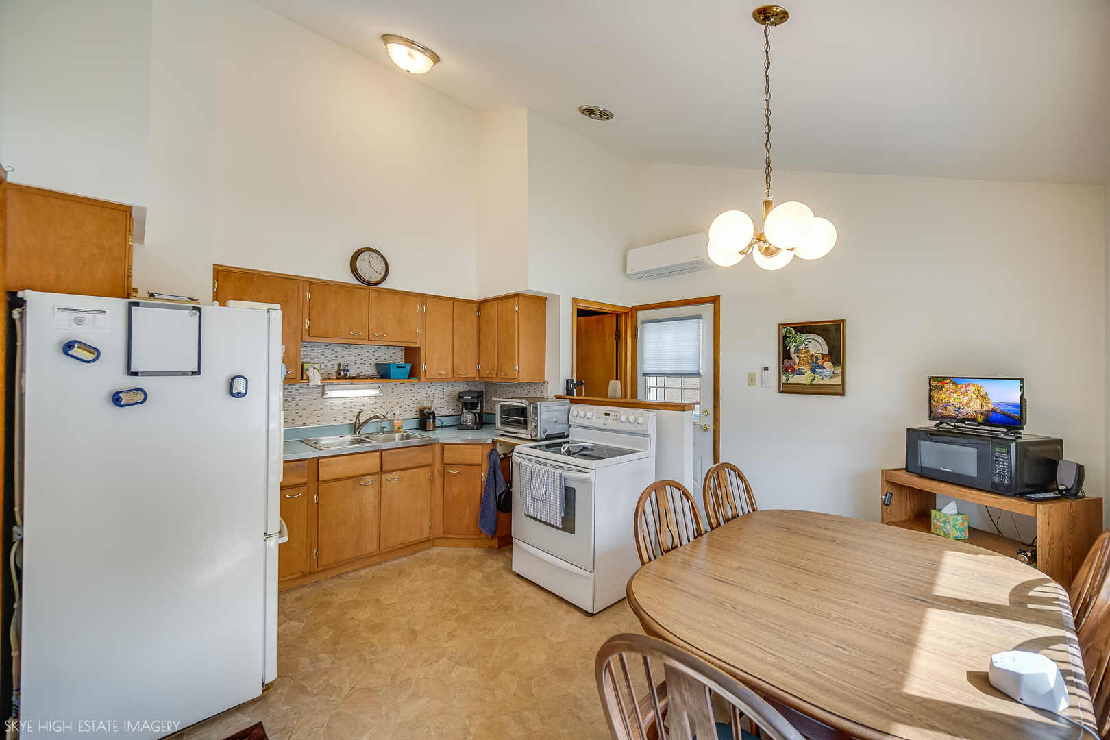 7280 174th Street Property Photo 4