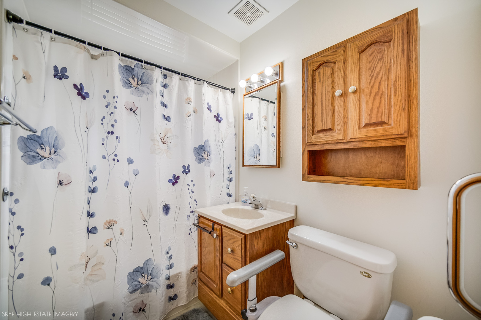 7280 174th Street Property Photo 14