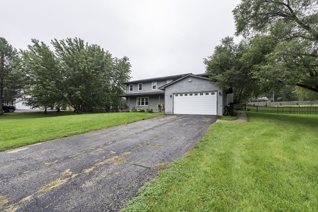 542 Meadow Court Property Photo 2