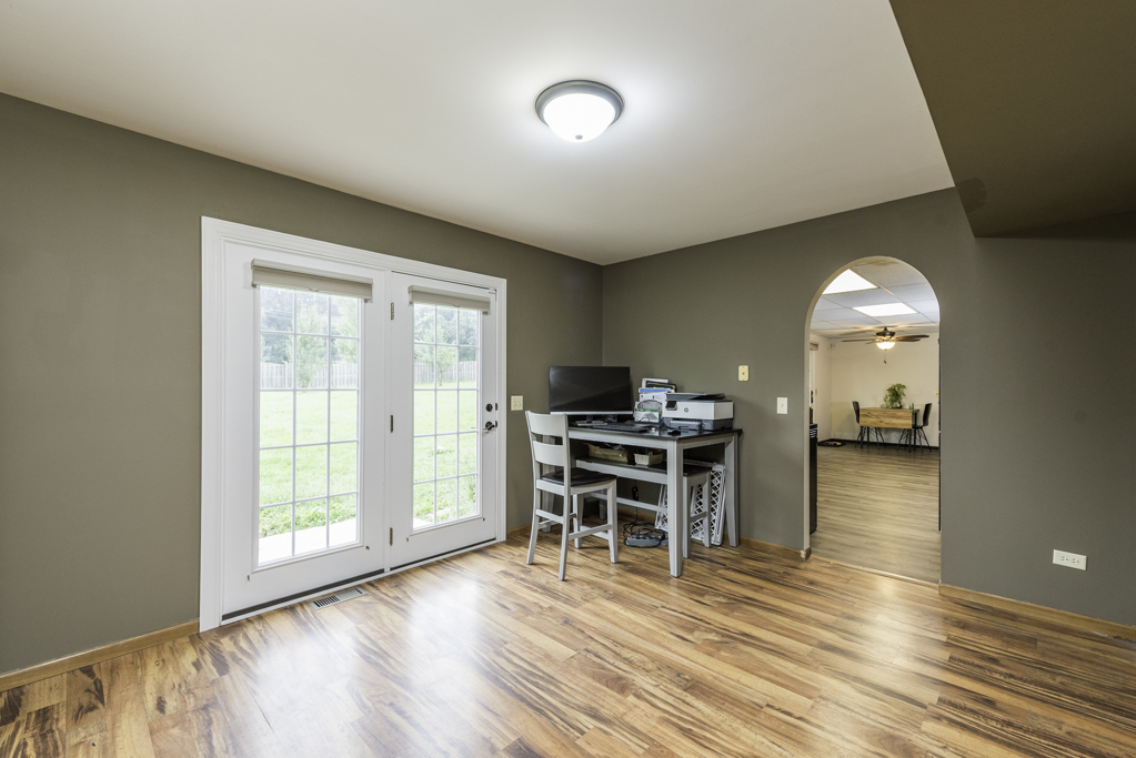 542 Meadow Court Property Photo 8