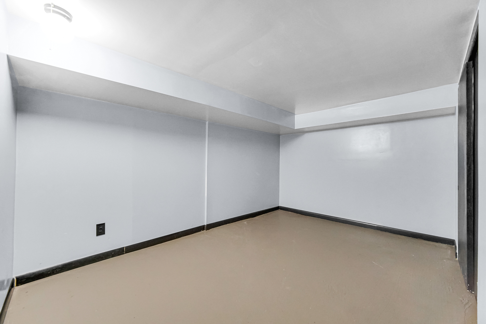 11351 S Wallace Street Property Photo 15