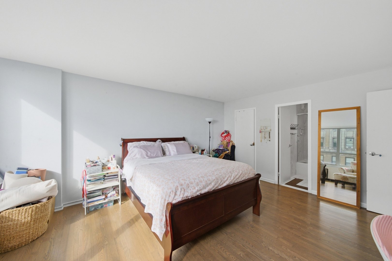 3550 N Lake Shore Drive 1202 Property Photo 17