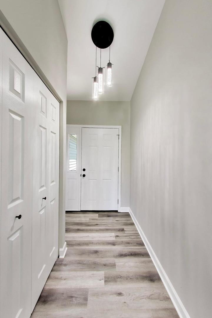 738 Dartmouth Drive Property Photo 3