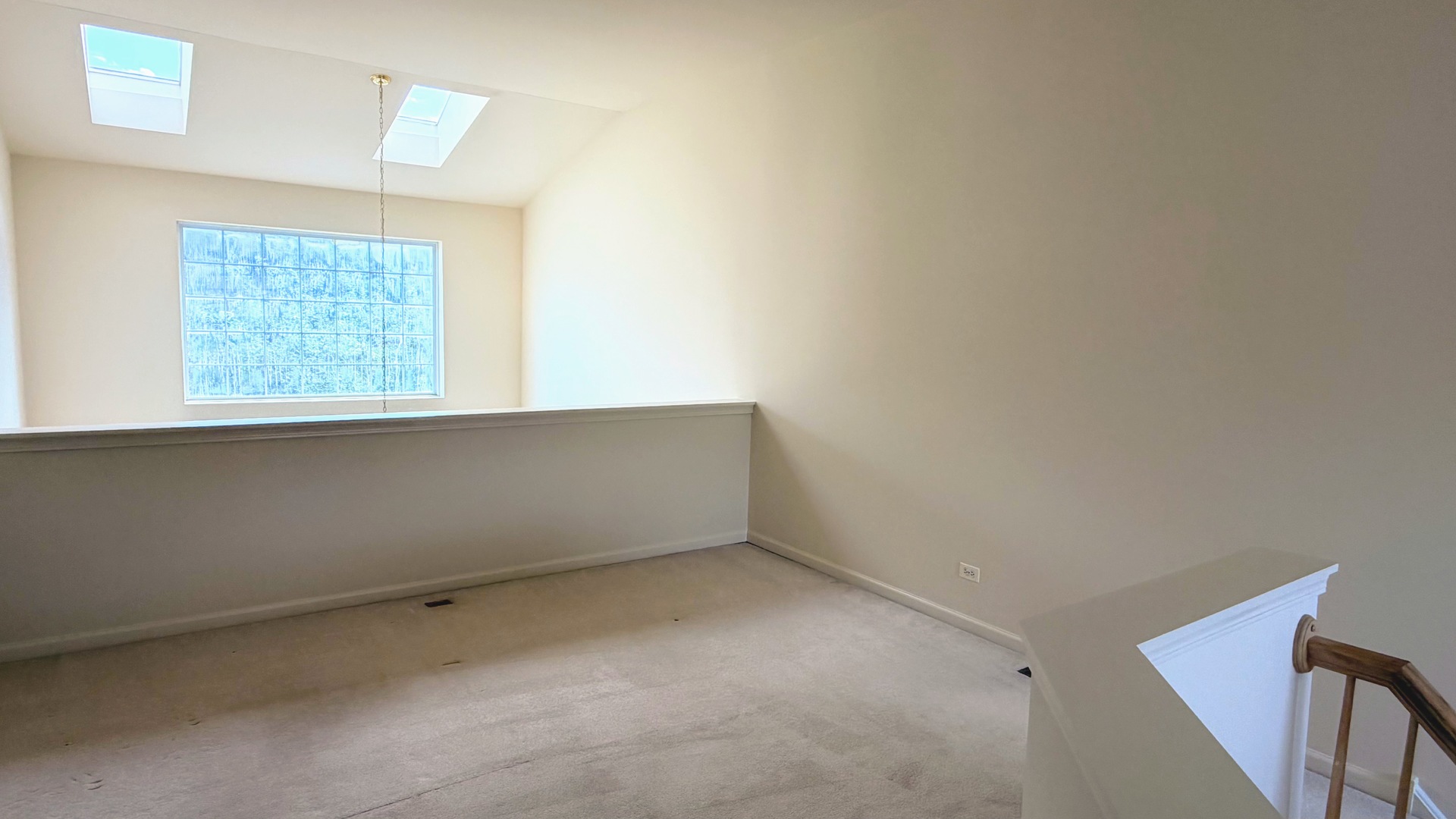 7 Blue Stem Court Property Photo 8