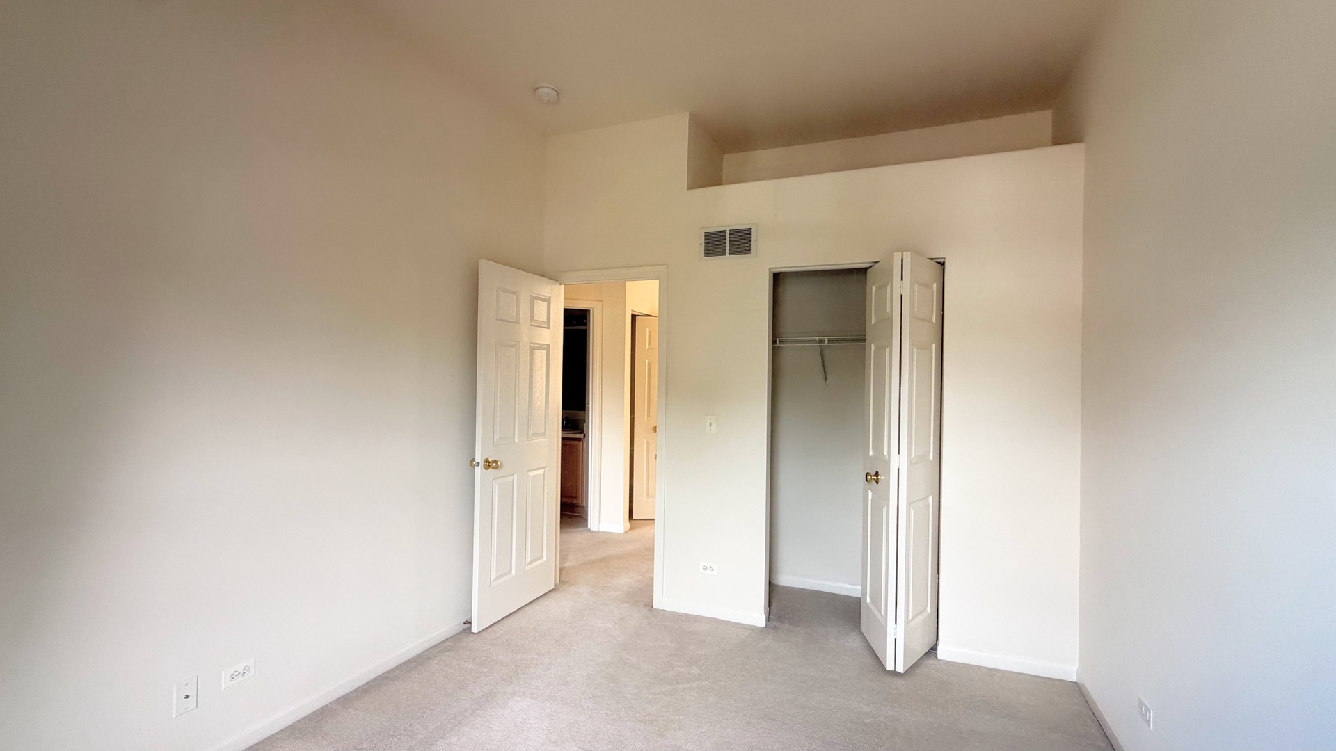 7 Blue Stem Court Property Photo 13