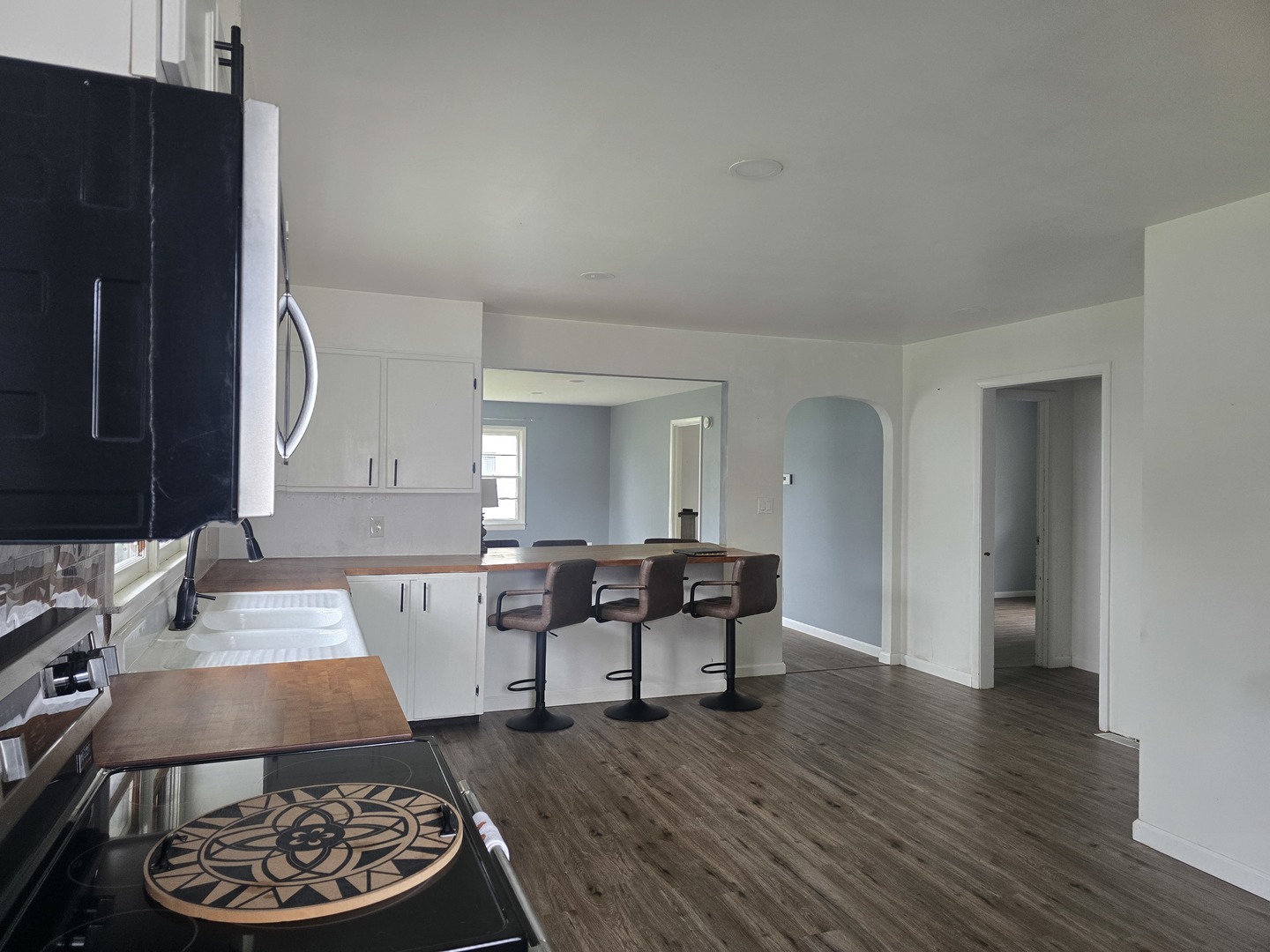 108 S Belmont Street Property Photo 3