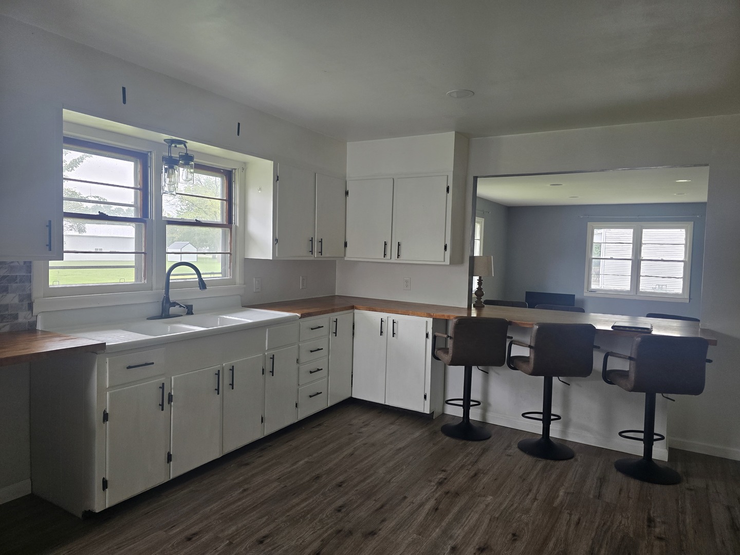 108 S Belmont Street Property Photo 4