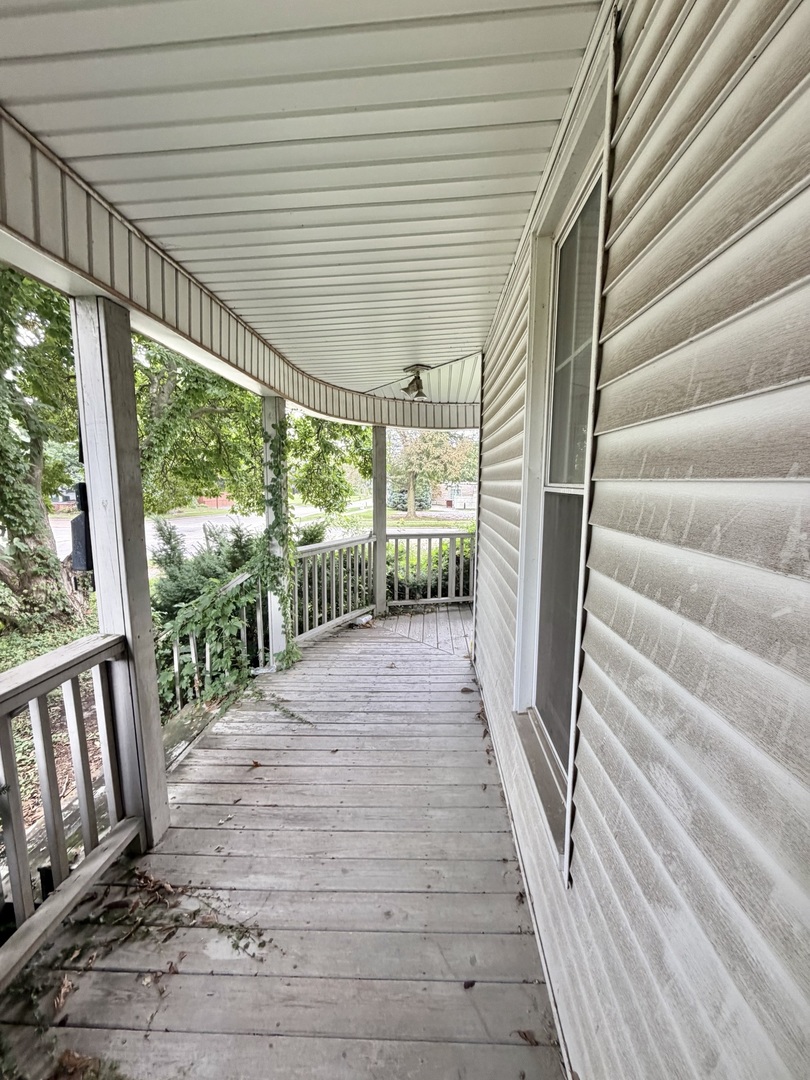 203 W Locust Street Property Photo 39
