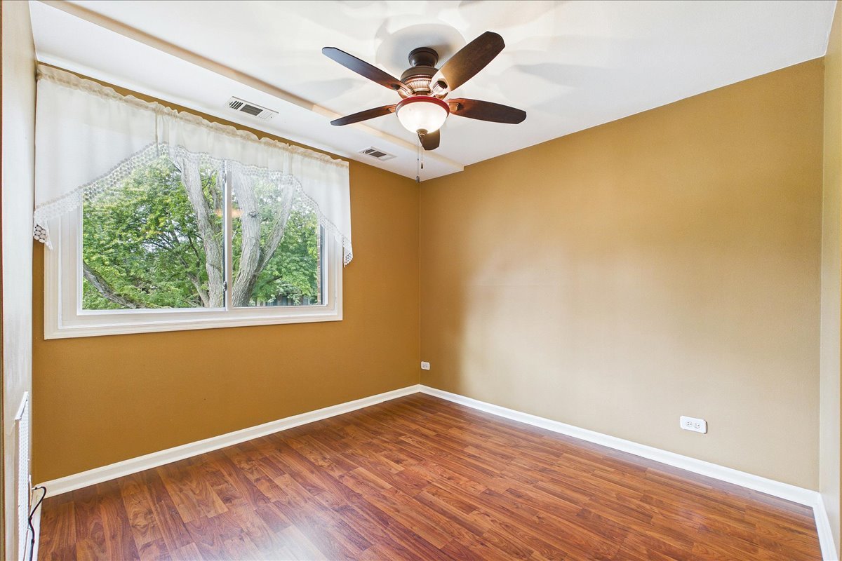 450 Raintree Court 2k Property Photo 6