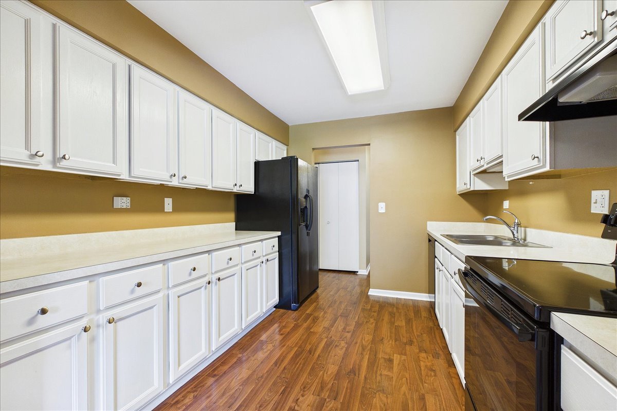 450 Raintree Court 2k Property Photo 7