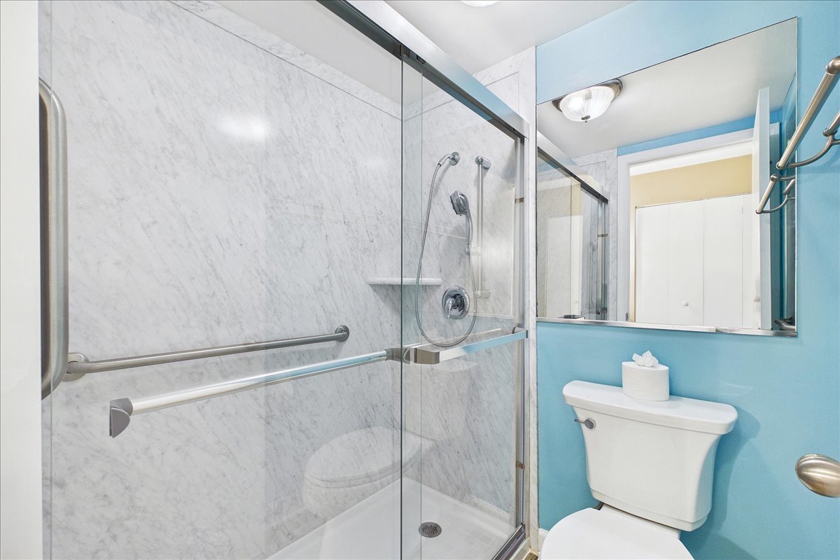 450 Raintree Court 2k Property Photo 13