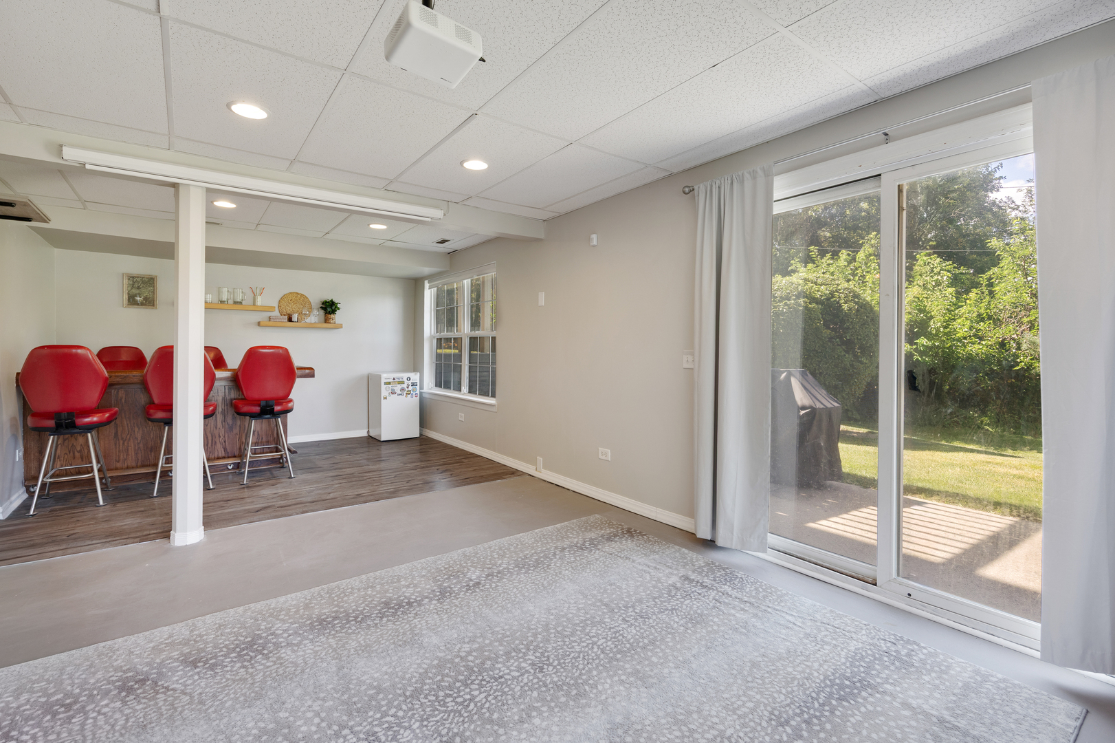 1002 Castleshire Drive Property Photo 16