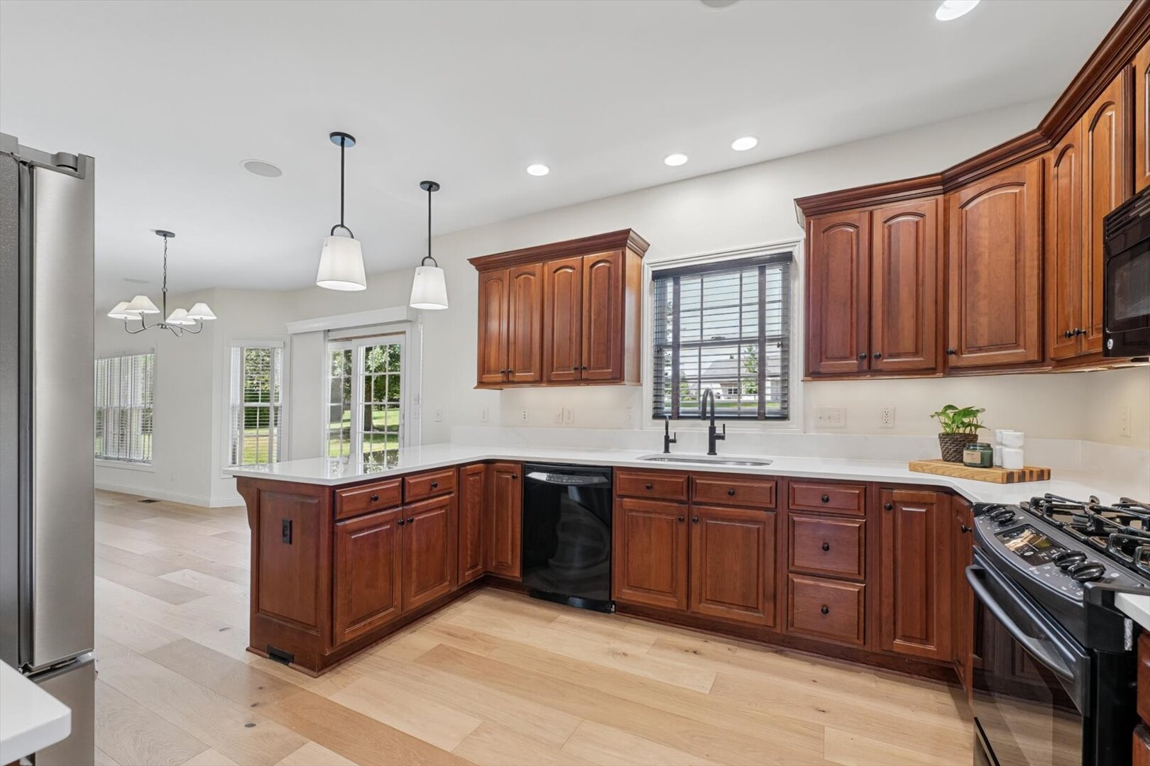 30 Long Grove Drive Property Photo 12