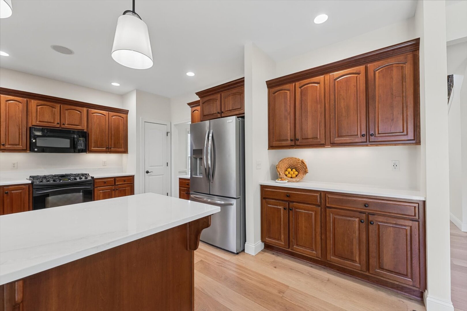 30 Long Grove Drive Property Photo 18