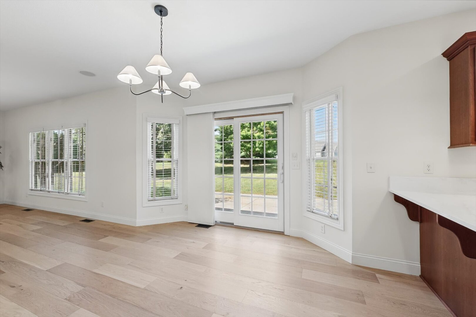 30 Long Grove Drive Property Photo 20