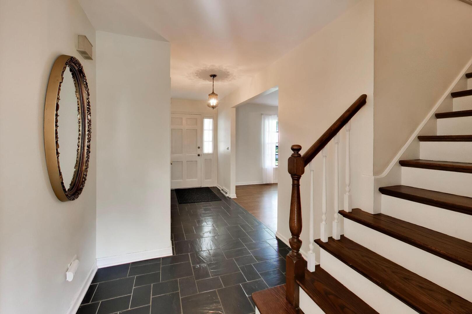 1535 N Haddow Avenue Property Photo 3