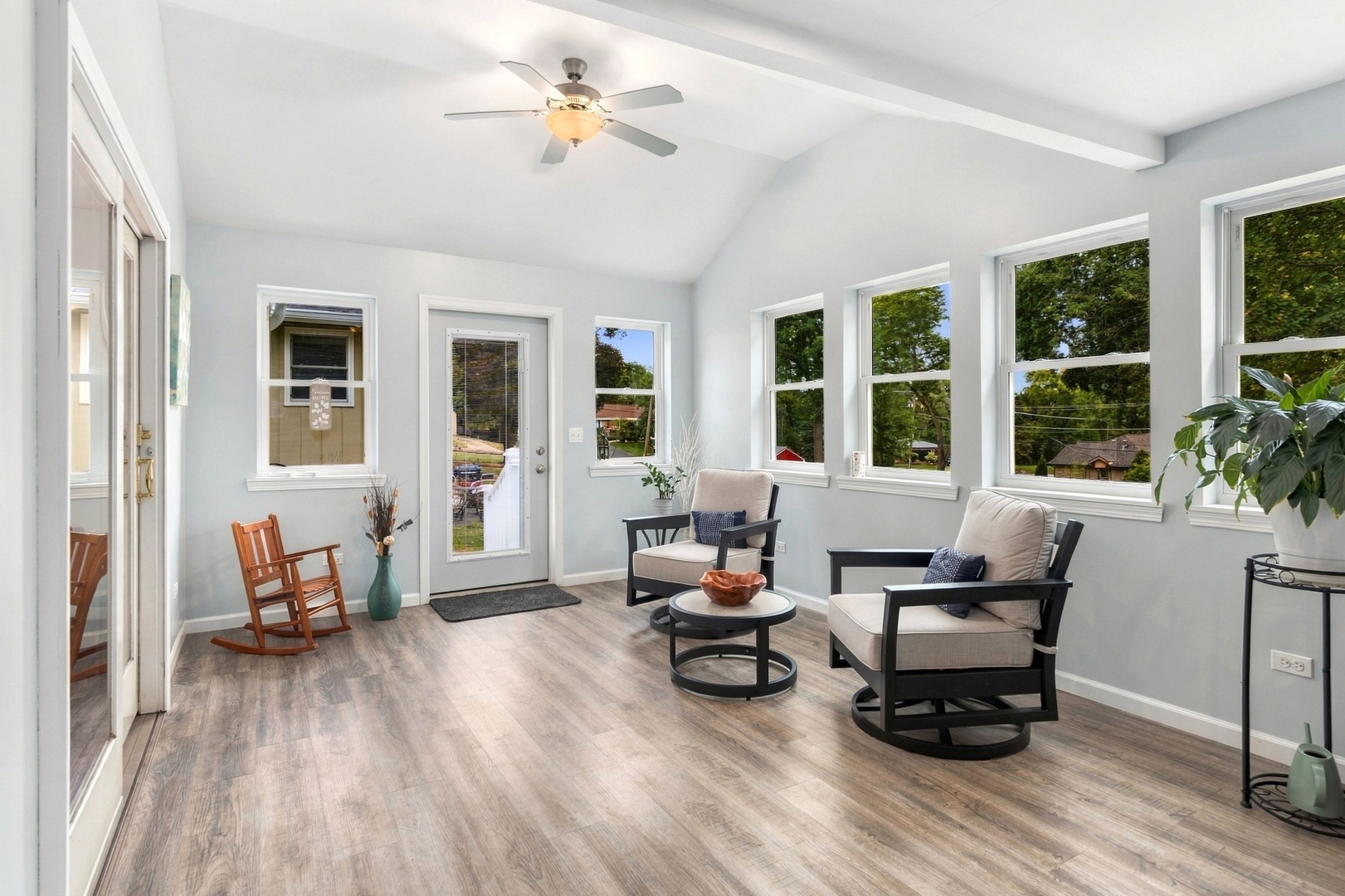 4605 Schwartz Avenue Property Photo 16