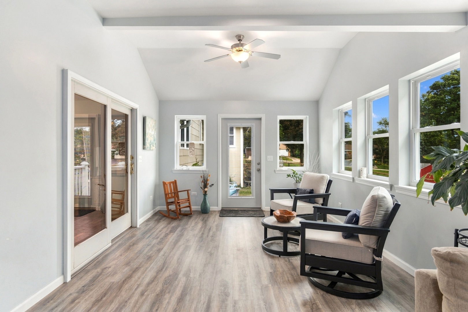 4605 Schwartz Avenue Property Photo 17