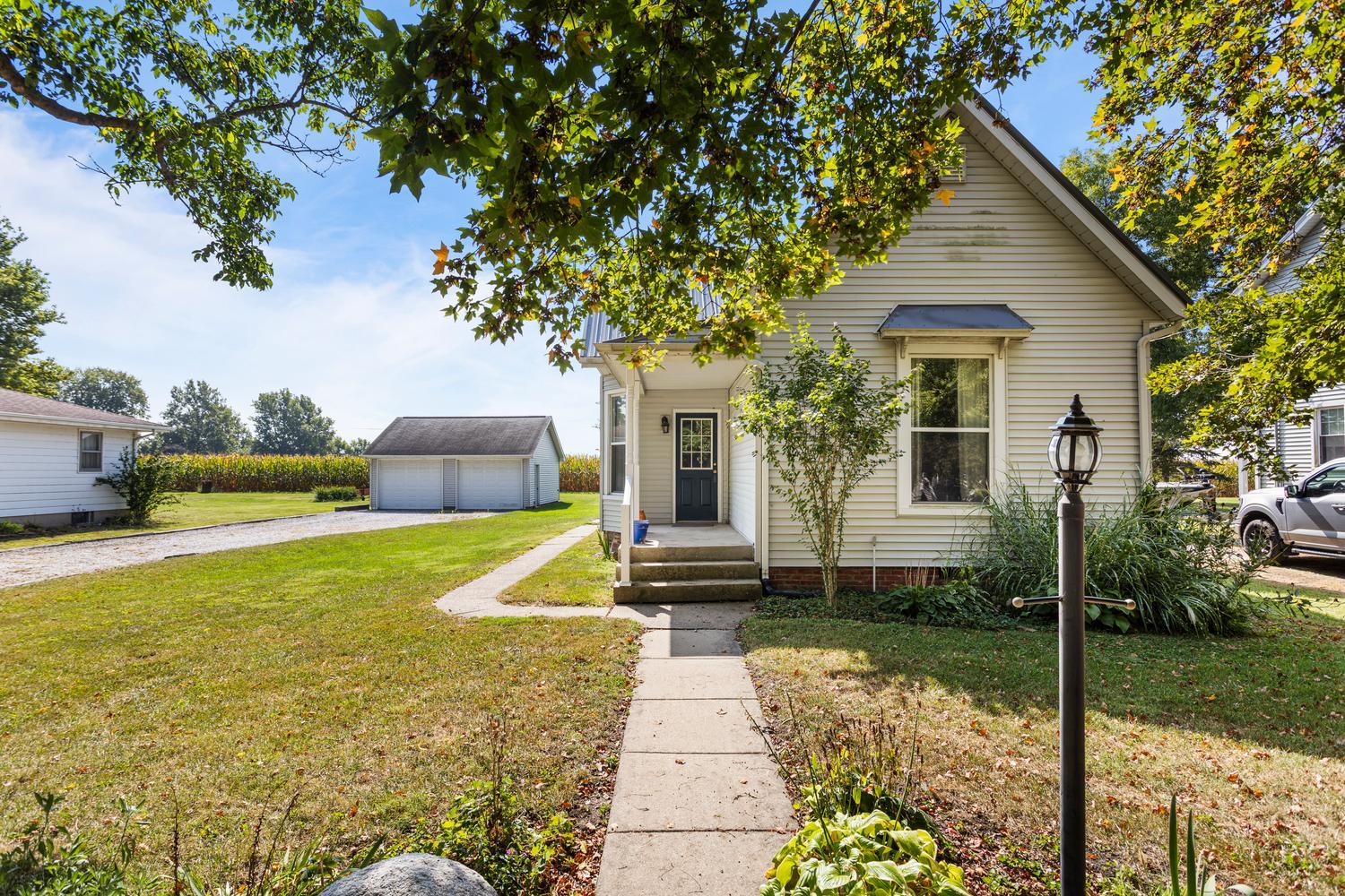 407 5th Street Property Photo 1