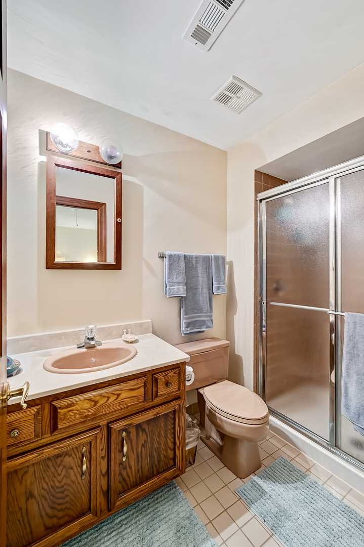 1711 Midwest Club Parkway Property Photo 18
