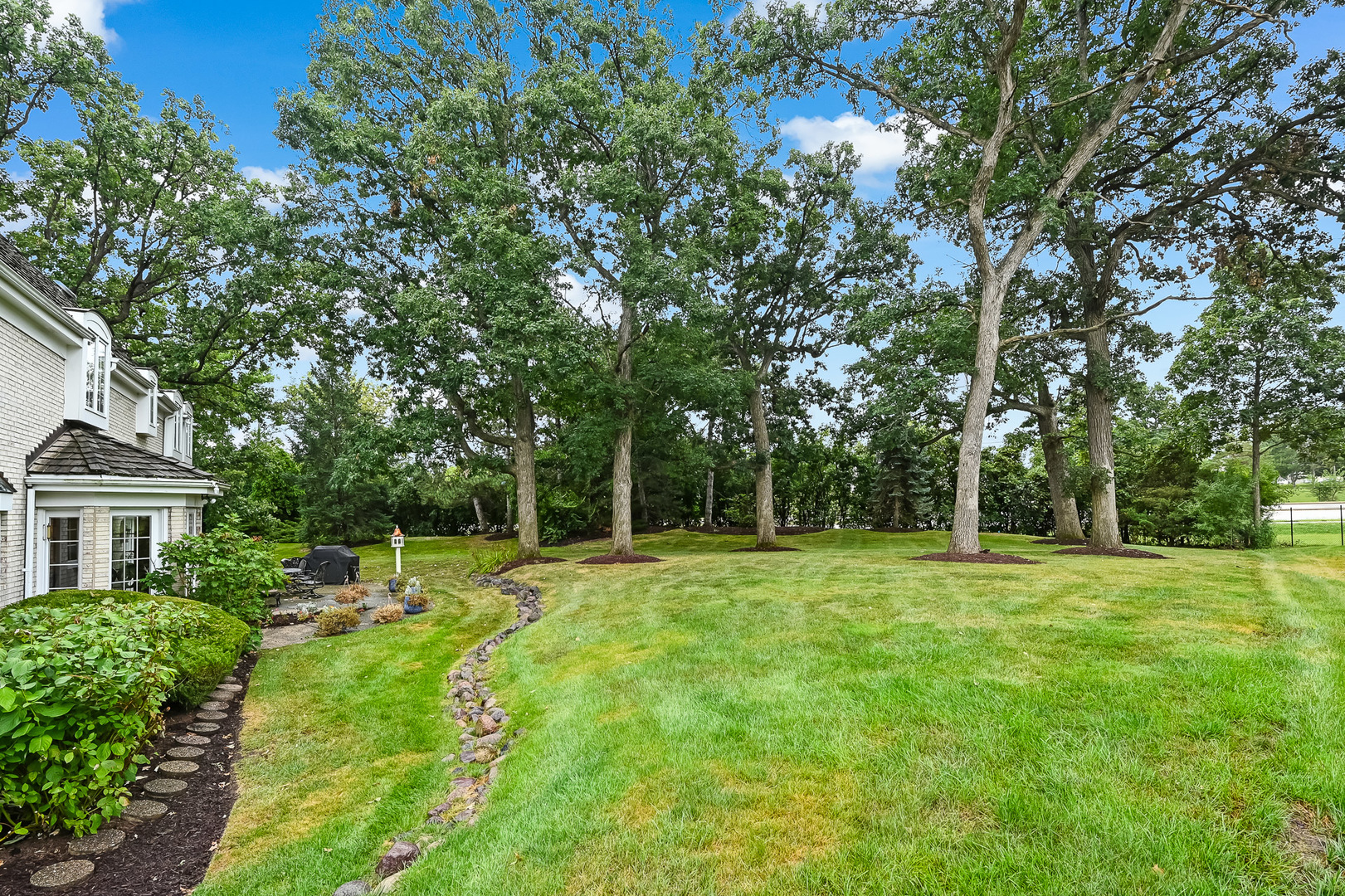 1711 Midwest Club Parkway Property Photo 24