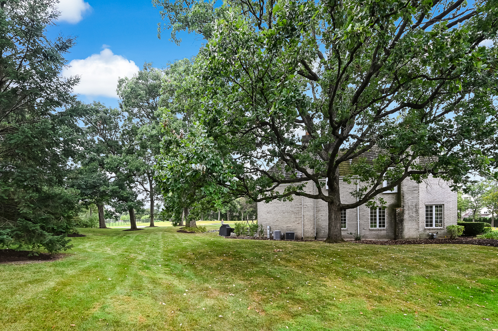 1711 Midwest Club Parkway Property Photo 26