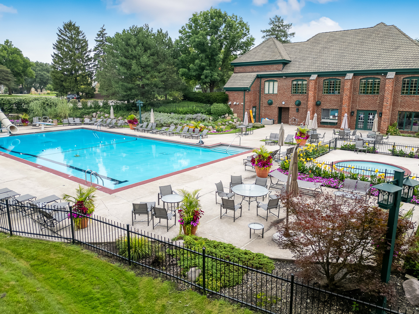 1711 Midwest Club Parkway Property Photo 34