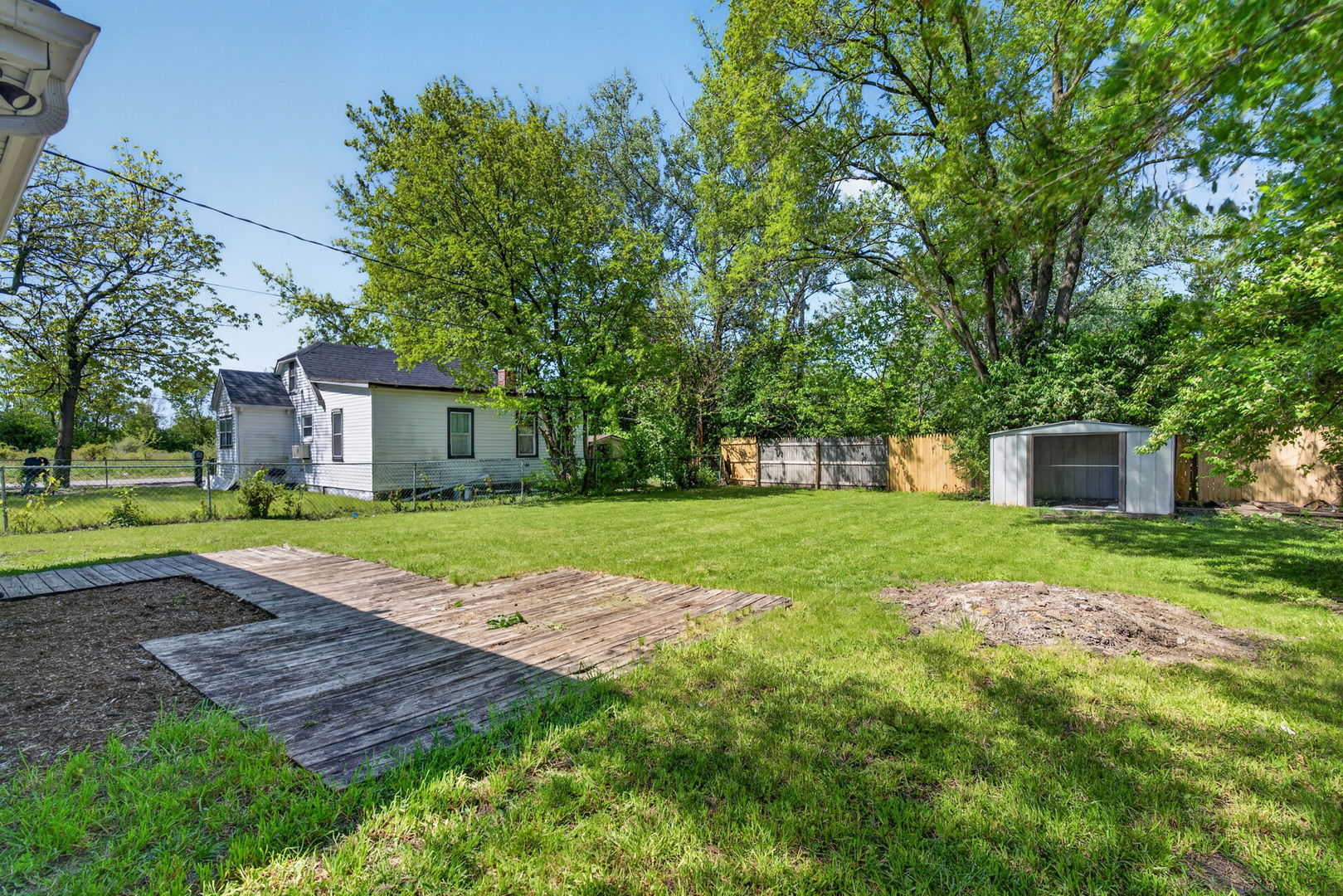 1607 S Joliet Street Property Photo 26